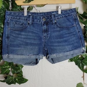 GAP 1969 Caicos Jean Roll Up Shorts 4/27